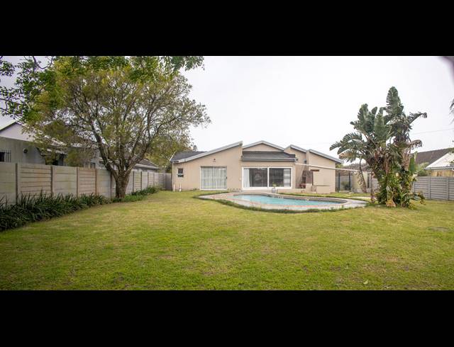 4 BEDROOM HOUSE FOR SALE IN AMALINDA